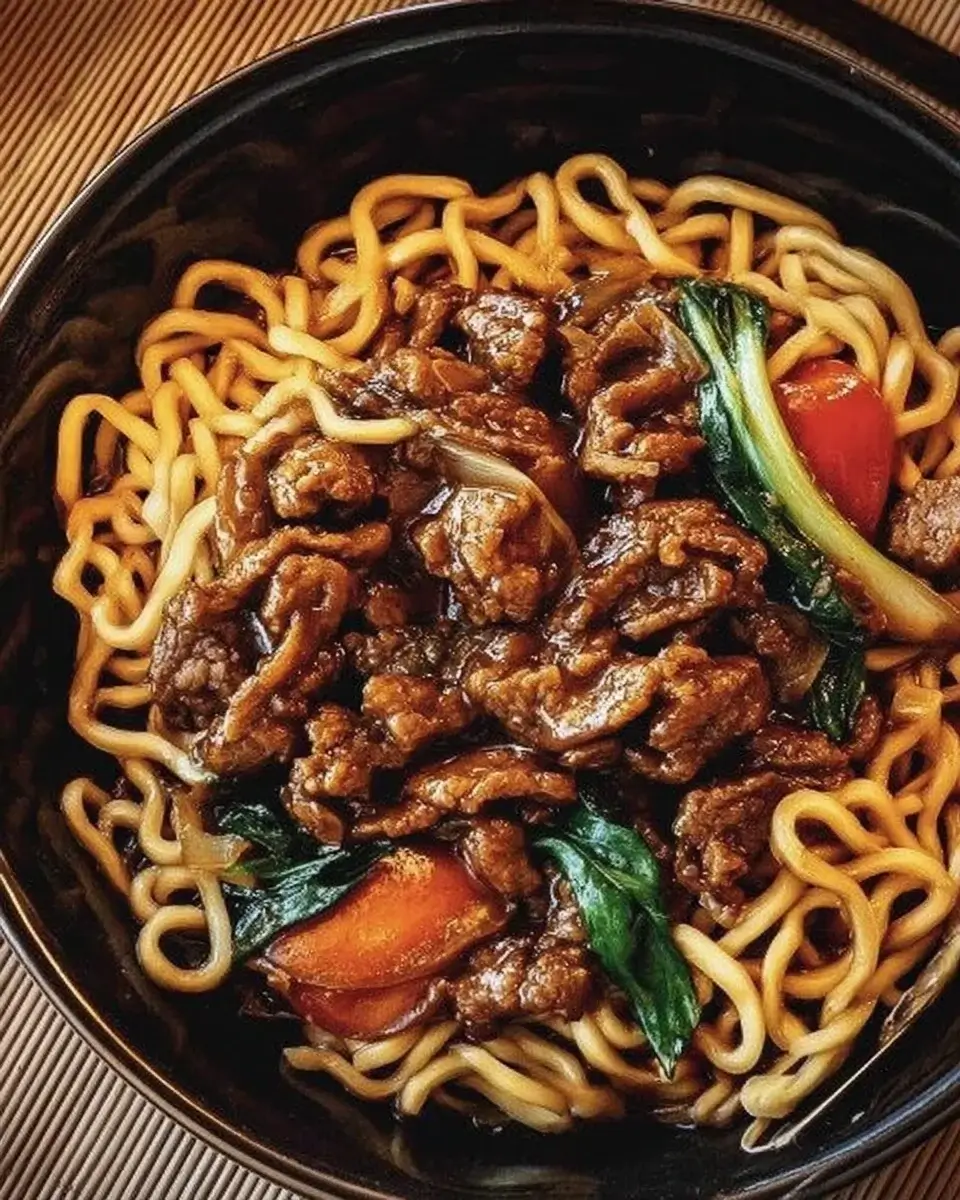 Mongolisches Rindfleisch Chow Mein: Ein Genuss für Feinschmecker!