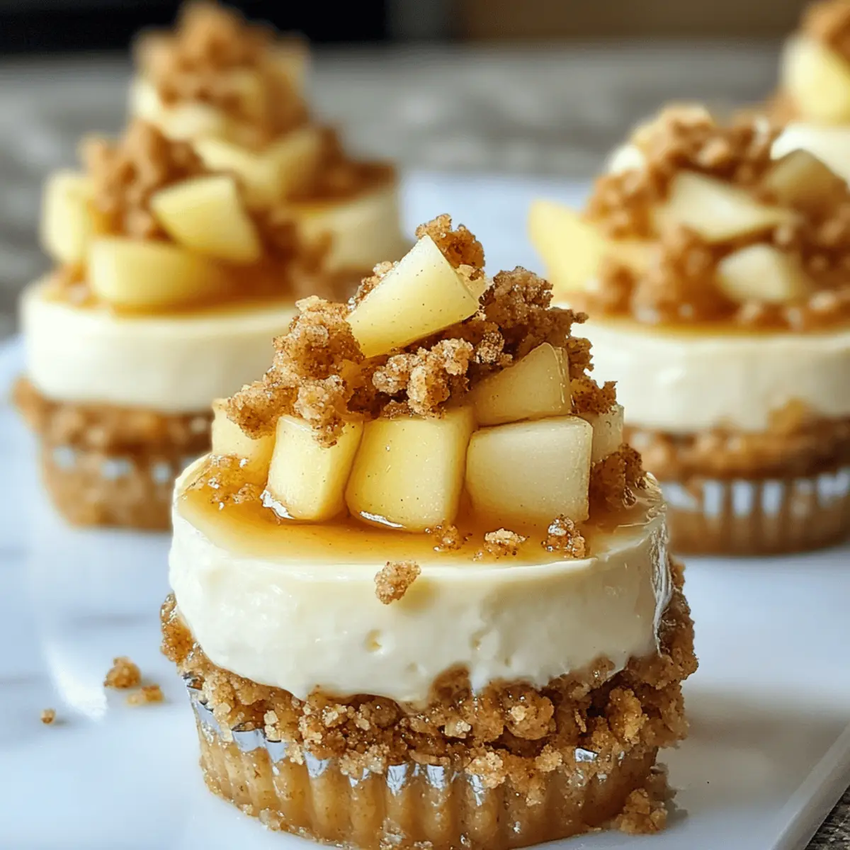 Apfel-Crisp Mini-Käsekuchen für den Herbstgenuss